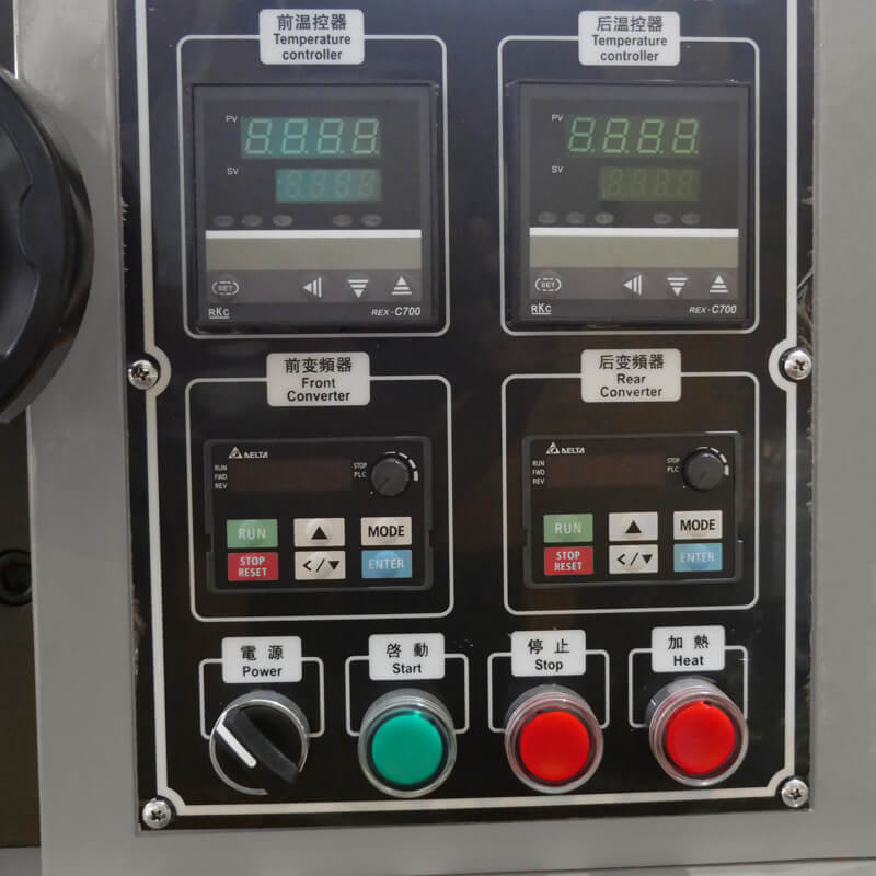 control panel of lab two roll mill from AMADE TECH